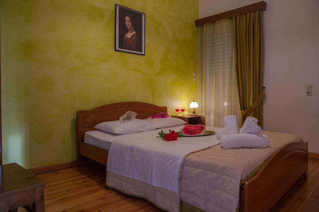 Philoxenia Apartments Kryonéri Cameră foto